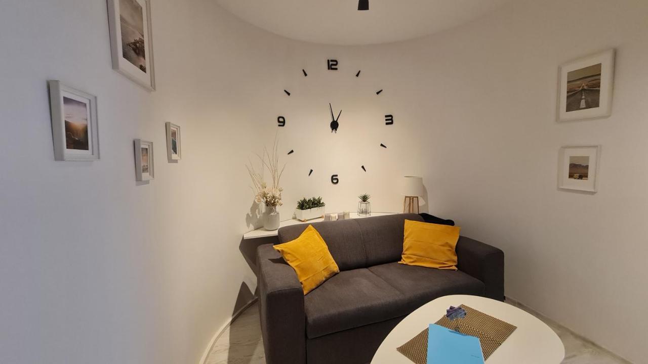 Apartment Near Congress Centre I. Praha Bagian luar foto